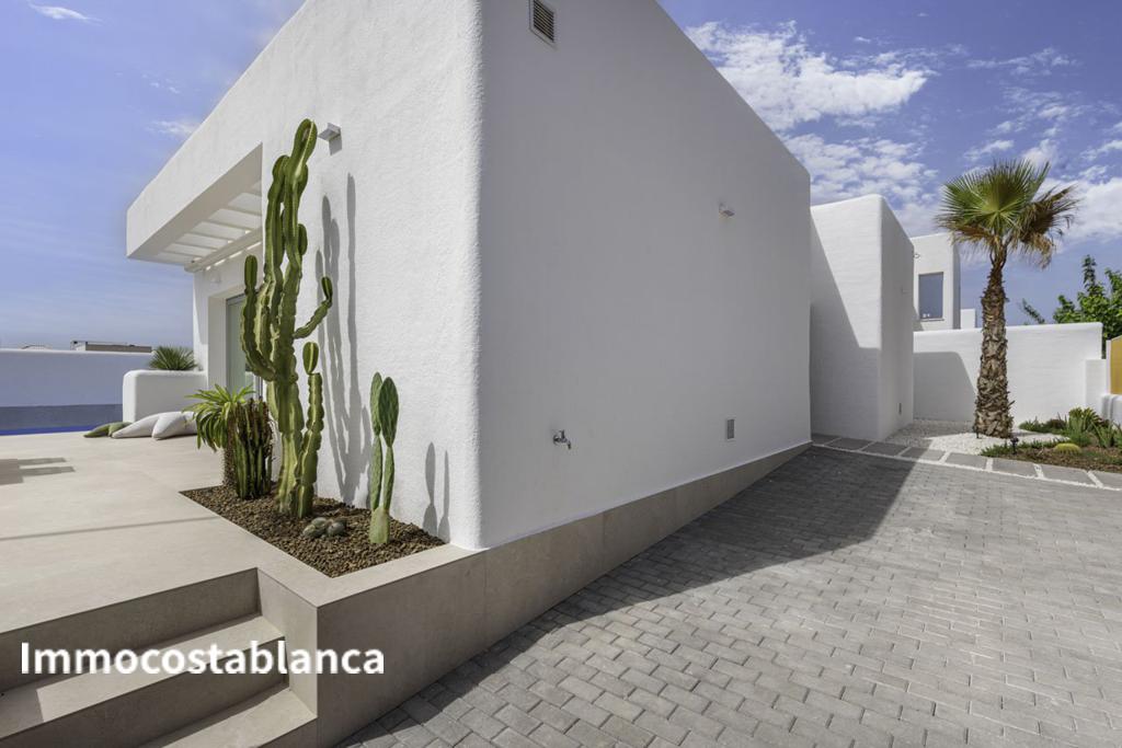 Villa in San Fulgencio, 101 m², 410,000 €, photo 1, listing 34104096