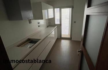Apartment in Elche, 93 m²