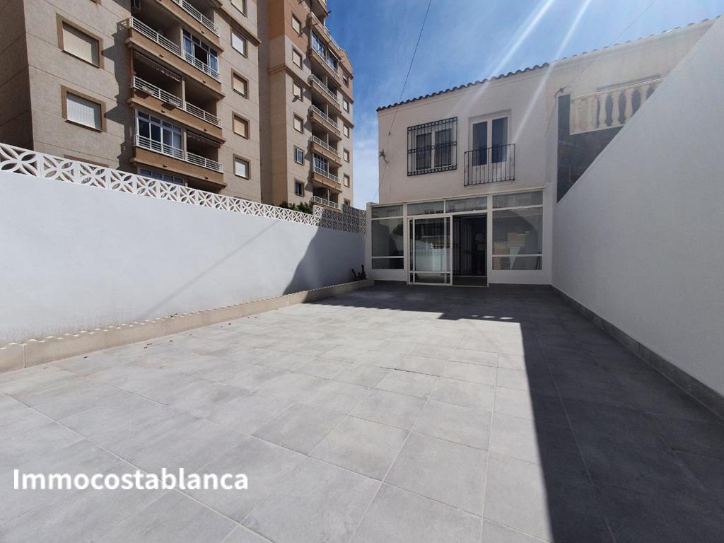 Terraced house in Torrevieja, 105,000 €, photo 2, listing 64704816