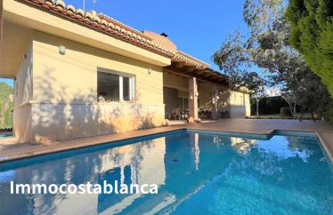 Villa in Denia, 200 m²