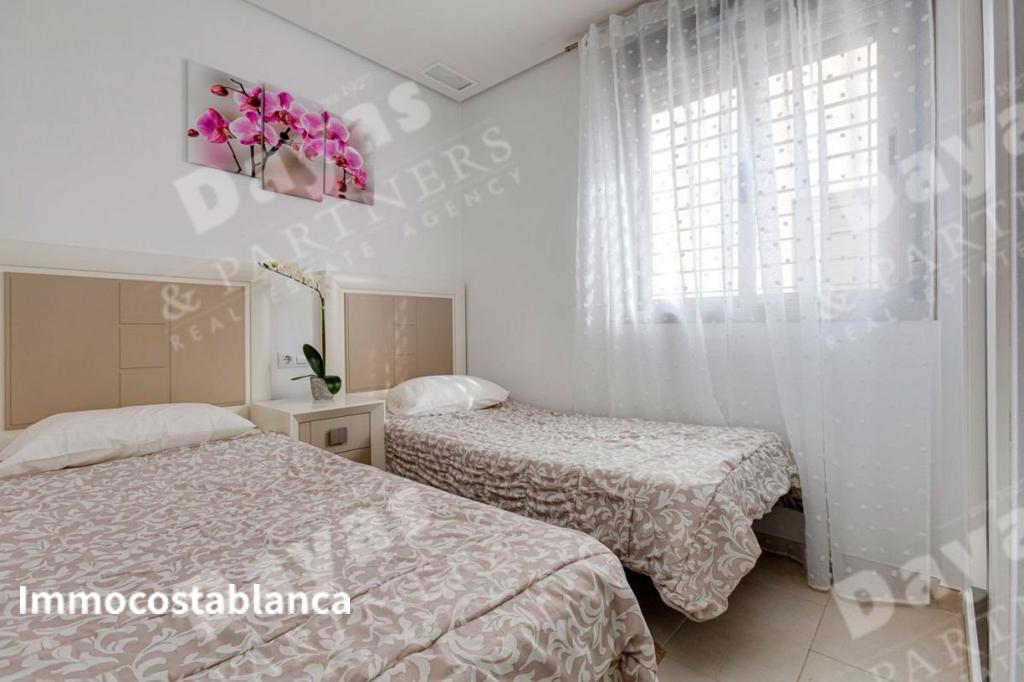 Townhome in Torrevieja, 145 m², 275,000 €, photo 10, listing 24975456