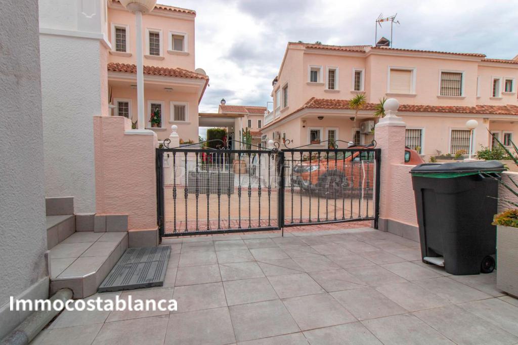 Townhome in Torrevieja, 98 m², 305,000 €, photo 4, listing 52321936