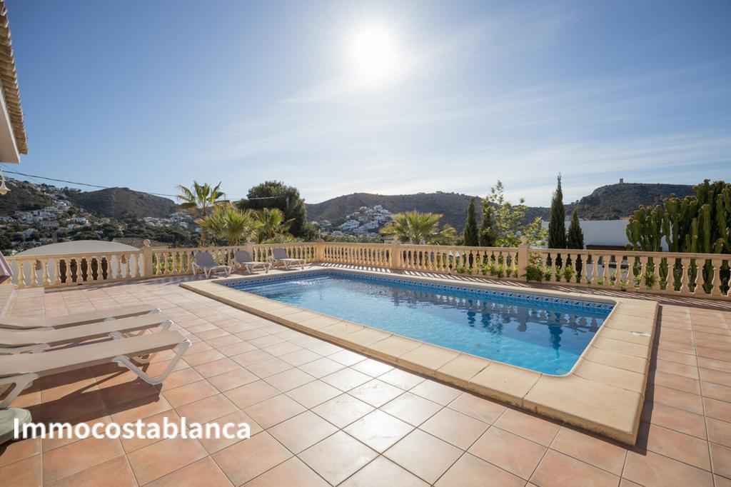 Detached house in Moraira, 217 m², 925,000 €, photo 2, listing 60821856