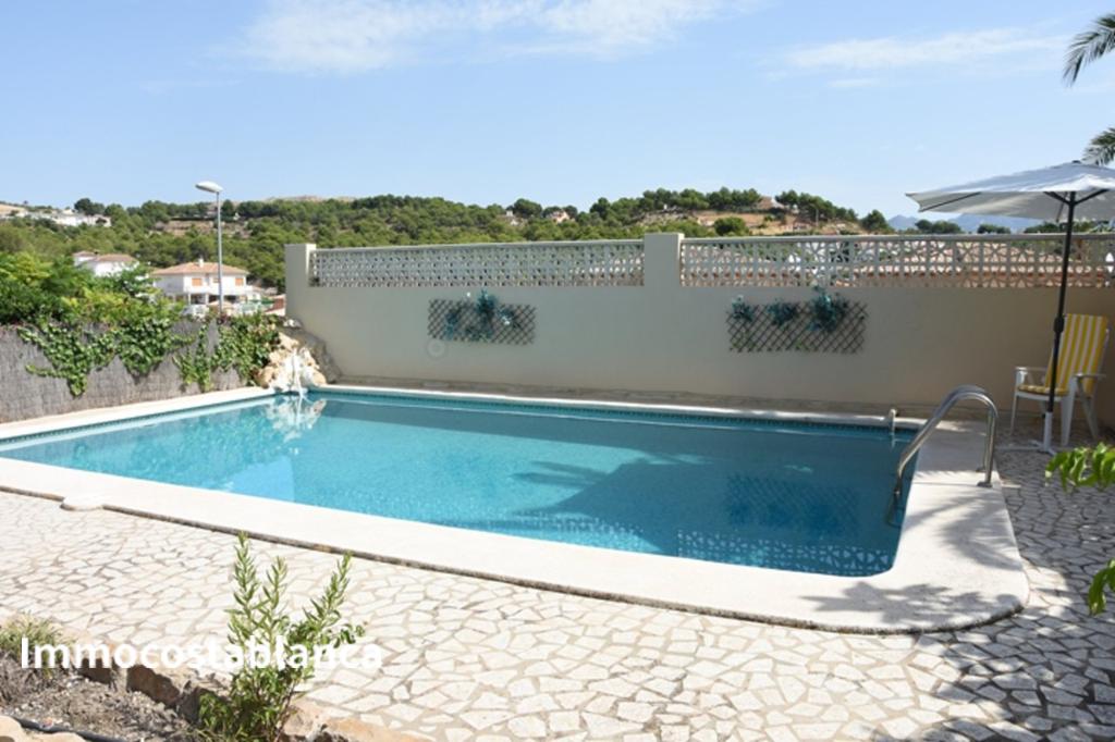 Villa in L'Alfàs del Pi, 460,000 €, photo 10, listing 8417616