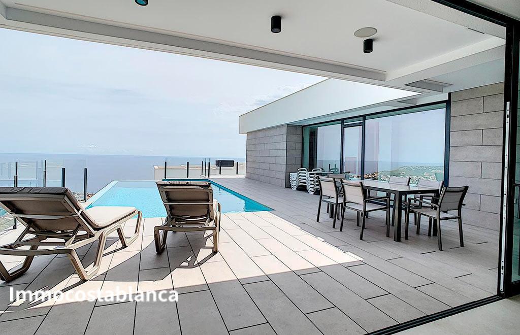 Villa in Alicante, 212 m², 1,350,000 €, photo 1, listing 16193696