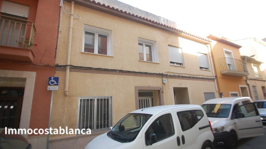 Terraced house in Pego, 250 m², 137,000 €, photo 1, listing 69074328