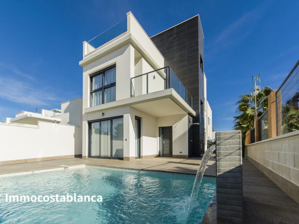 Villa in San Miguel de Salinas, 135 m², 810,000 €, photo 1, listing 50392896