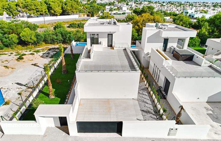 Villa in Torrevieja, 425 m², 575,000 €, photo 8, listing 23321856