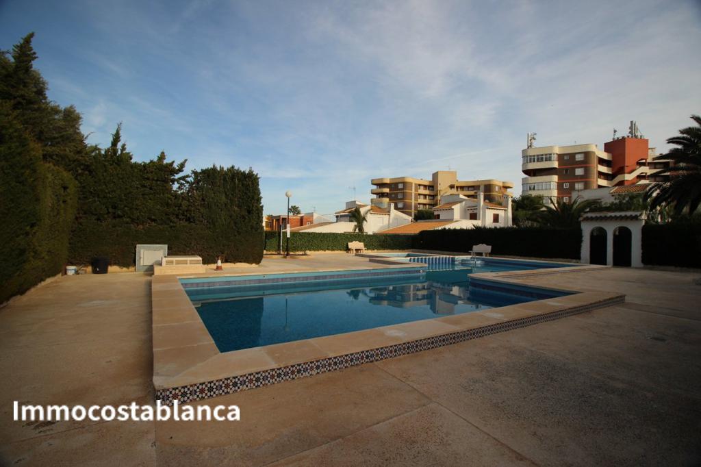 Villa in Alicante, 195 m², 500,000 €, photo 1, listing 52078968