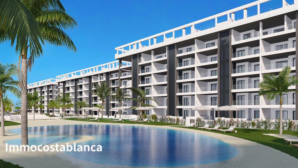 Apartment in Torrevieja, 78 m², 310,000 €, photo 1, listing 30447536