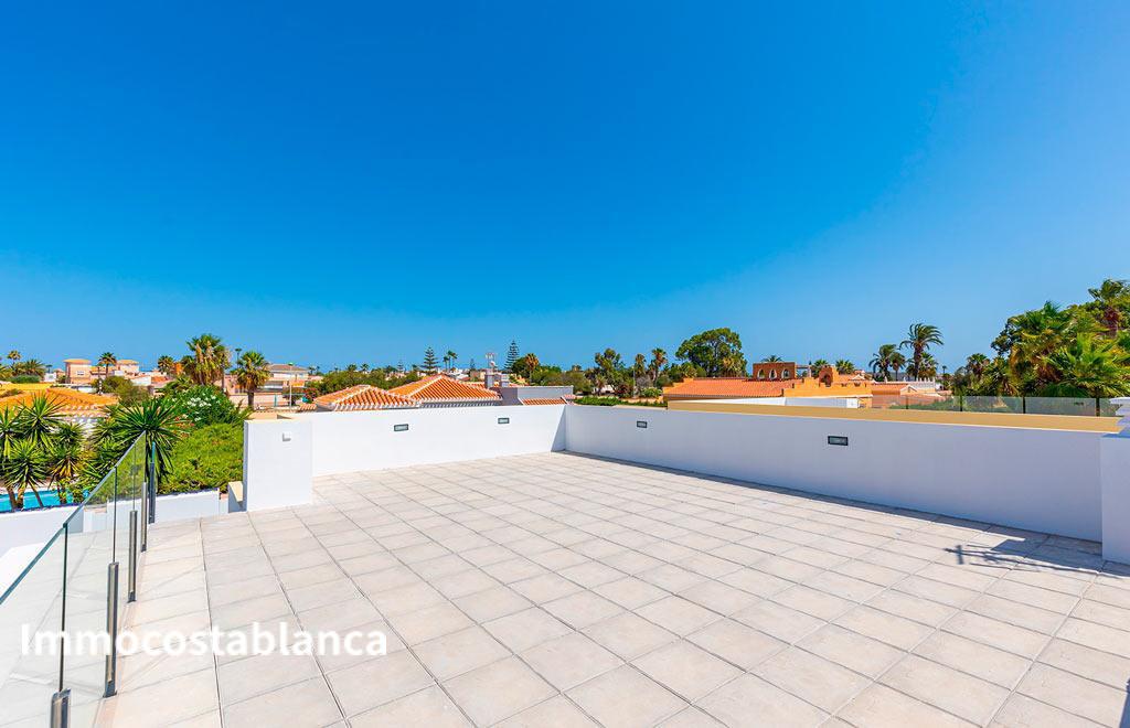 Villa in Torrevieja, 120 m², 700,000 €, photo 4, listing 67819536