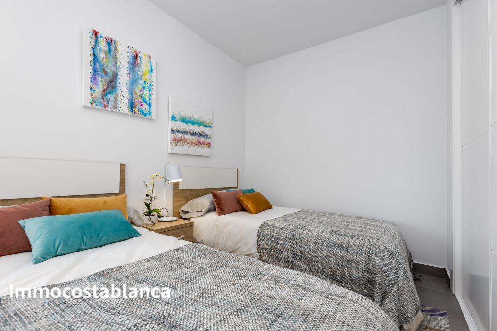 3 room apartment in Alicante, 74 m², 165,000 €, photo 1, listing 20795216