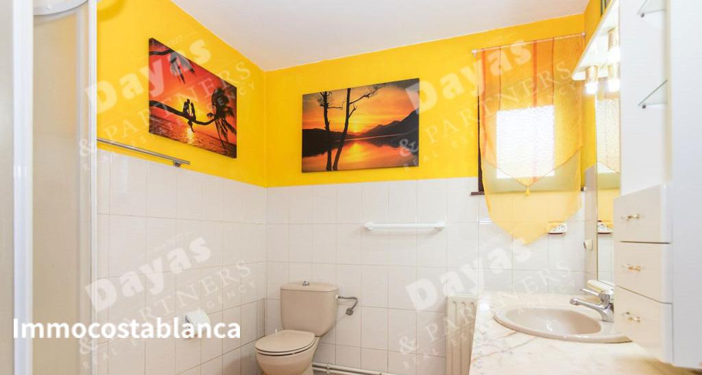 Villa in Guardamar del Segura, 264 m², 335,000 €, photo 2, listing 3586496