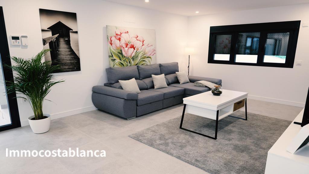 Villa in Alicante, 300 m², 380,000 €, photo 2, listing 65947616