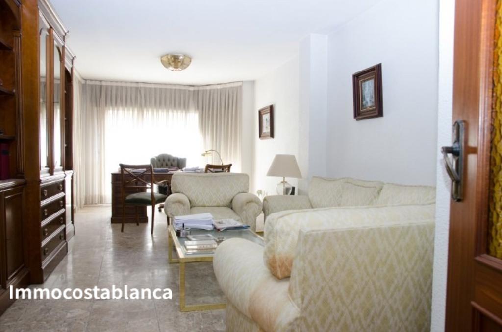 Apartment in Orihuela, 180 m², 210,000 €, photo 5, listing 28577528