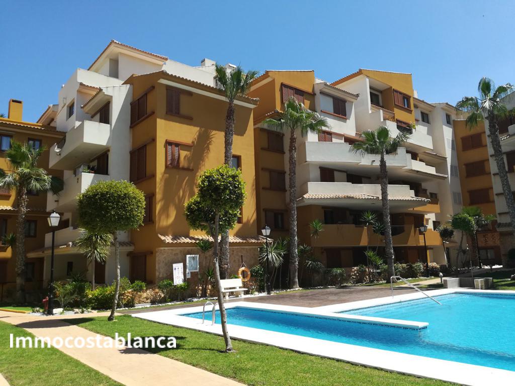 Apartment in Torrevieja, 138 m², 344,000 €, photo 1, listing 78944816