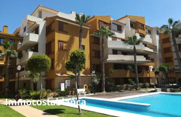 Apartment in Torrevieja, 138 m²