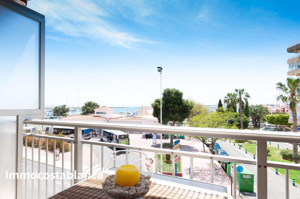 Apartment in Torrevieja, 164 m², 220,000 €, photo 1, listing 5641448