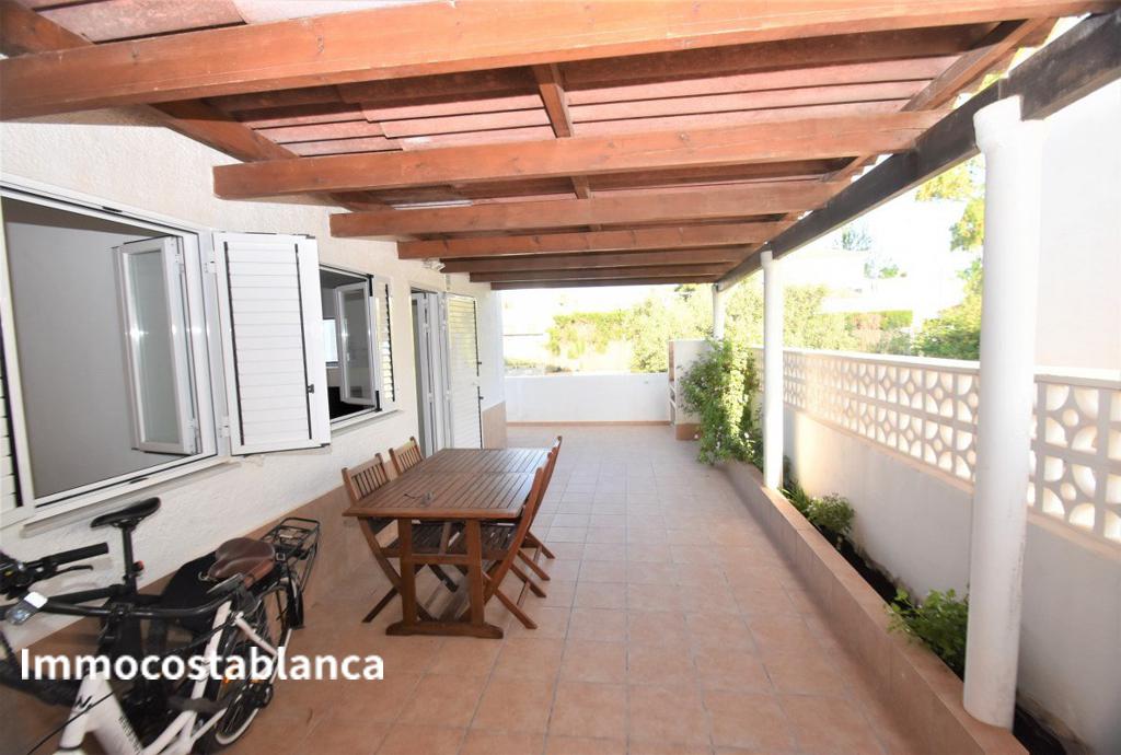 3 room apartment in Alicante, 95 m², 112,000 €, photo 1, listing 9721696