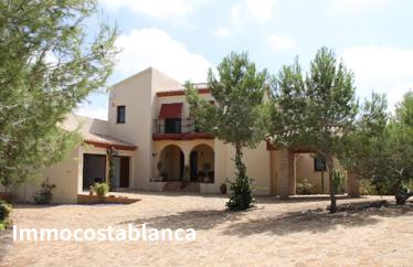 6 room villa in Torrevieja, 340 m²