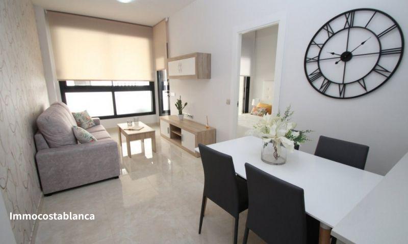 Apartment in Torrevieja, 169,000 €, photo 2, listing 9987216
