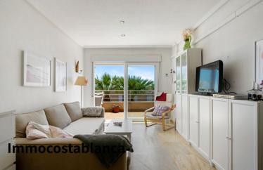 Apartment in Dehesa de Campoamor, 64 m²