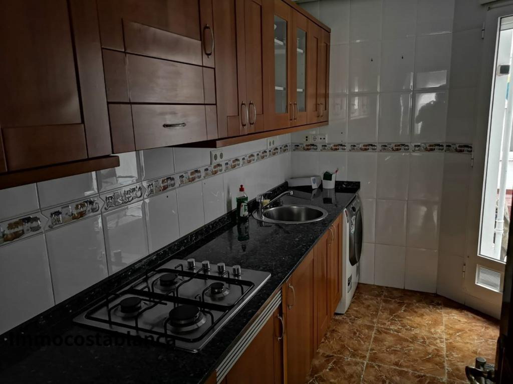 4 room apartment in Alicante, 91 m², 79,000 €, photo 3, listing 5500648