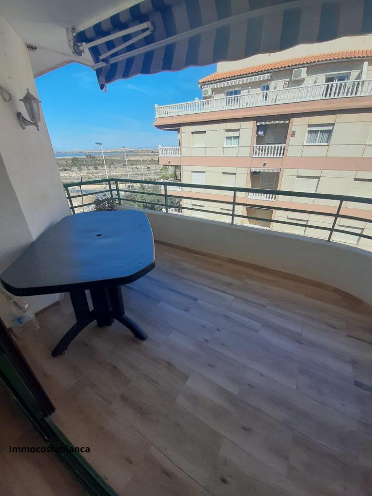 Apartment in Torrevieja, 65 m², 160,000 €, photo 2, listing 76214656