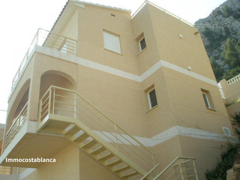 6 room detached house in Calpe, 252,000 €, photo 1, listing 28367688