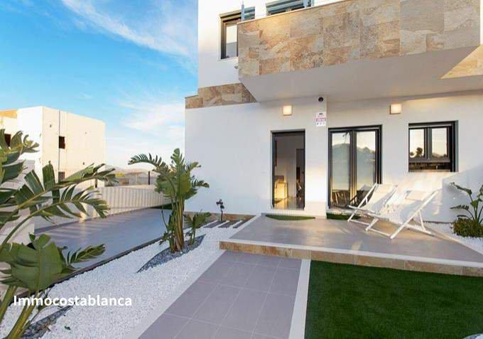 Villa in Alicante, 245,000 €, photo 1, listing 17210328