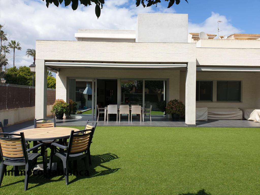 Villa in Jacarilla, 166 m², 477,000 €, photo 2, listing 54932976
