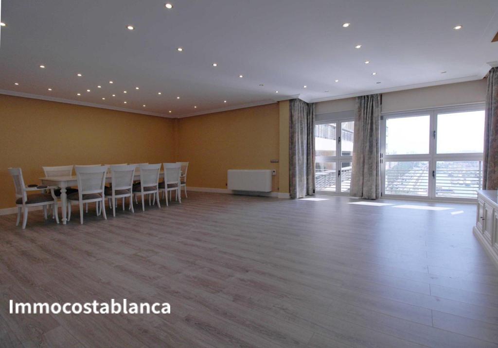 Apartment in Alicante, 188 m², 690,000 €, photo 6, listing 7137856