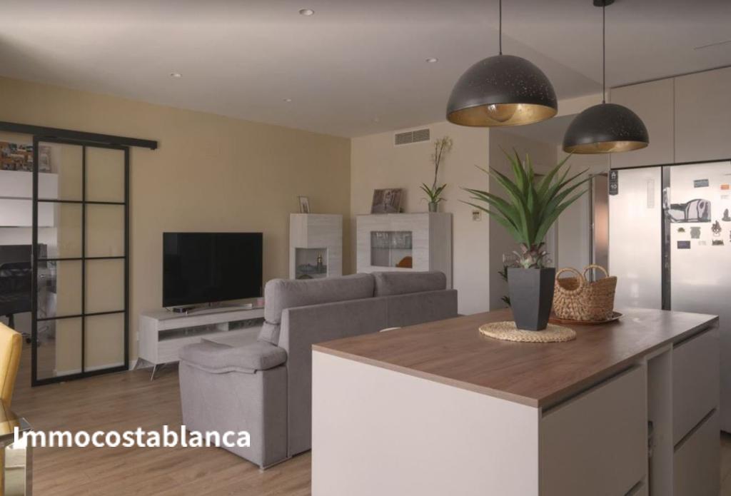 4 room apartment in Alicante, 123 m², 235,000 €, photo 2, listing 26943928