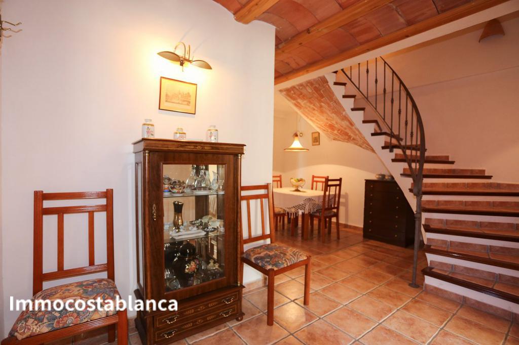 Terraced house in Alicante, 350 m², 260,000 €, photo 7, listing 42997616