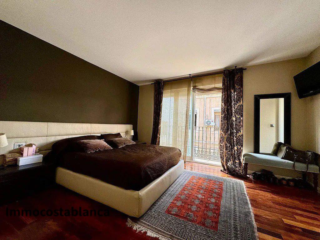 Apartment in Alicante, 620,000 €, photo 2, listing 3041136