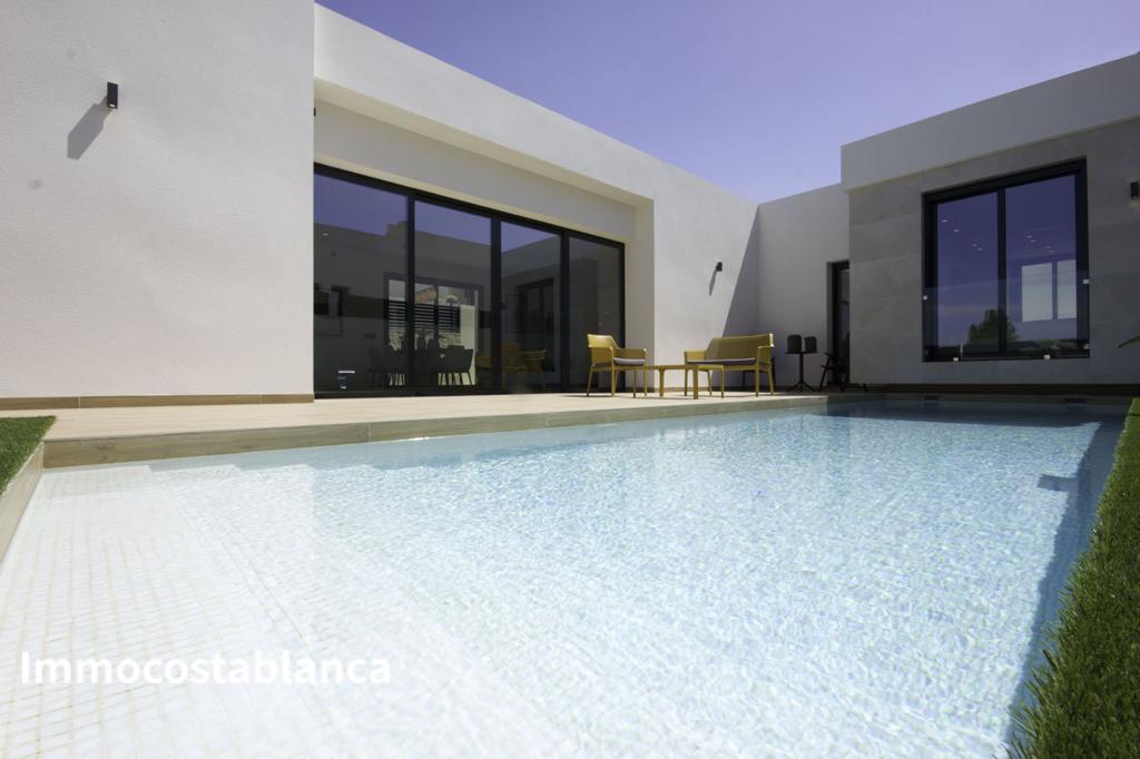Villa in Ciudad Quesada, 210 m², 1,050,000 €, photo 2, listing 49133696