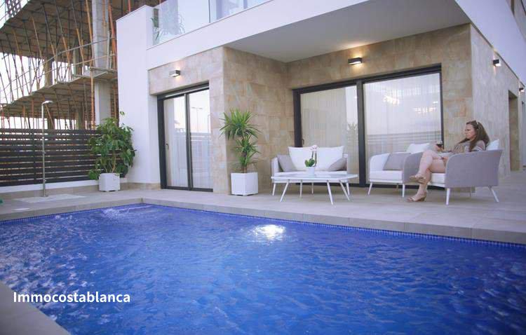 Villa in Los Montesinos, 203 m², 325,000 €, photo 1, listing 860976
