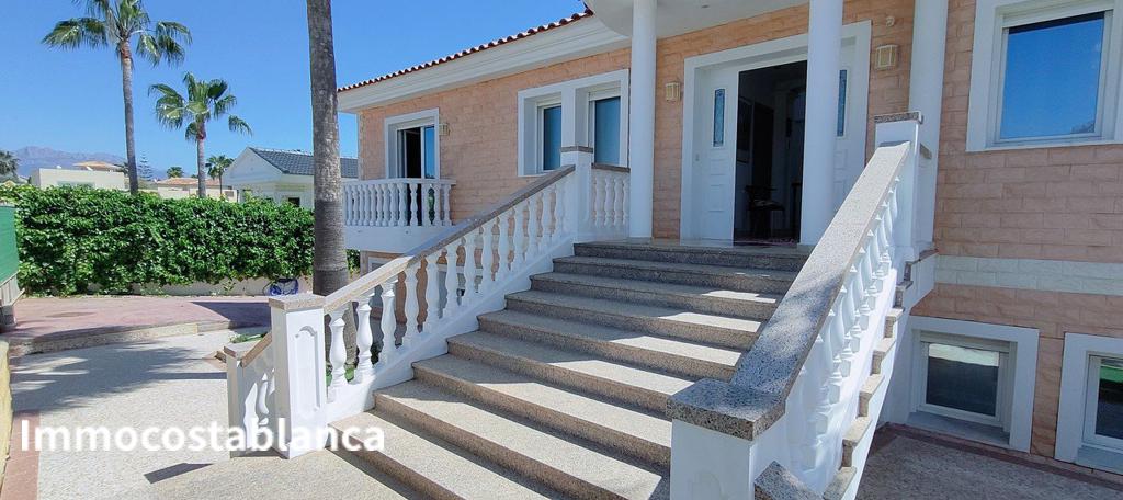 Villa in L'Alfàs del Pi, 520 m², 1,185,000 €, photo 2, listing 32612336