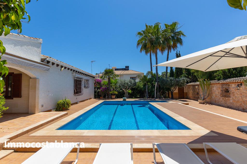 Villa in Orihuela Costa, 168 m², 750,000 €, photo 8, listing 67159536