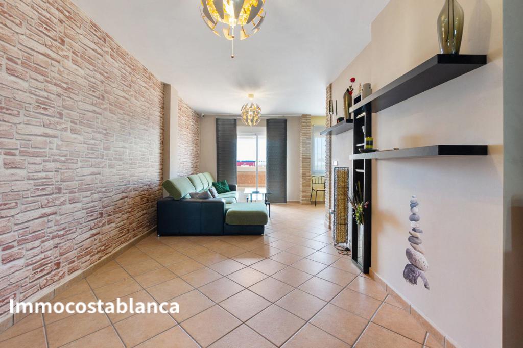 Apartment in Pilar de la Horadada, 140 m², 196,000 €, photo 1, listing 10226576