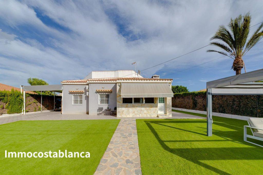 4 room detached house in Torrevieja, 120 m², 400,000 €, photo 10, listing 62306656