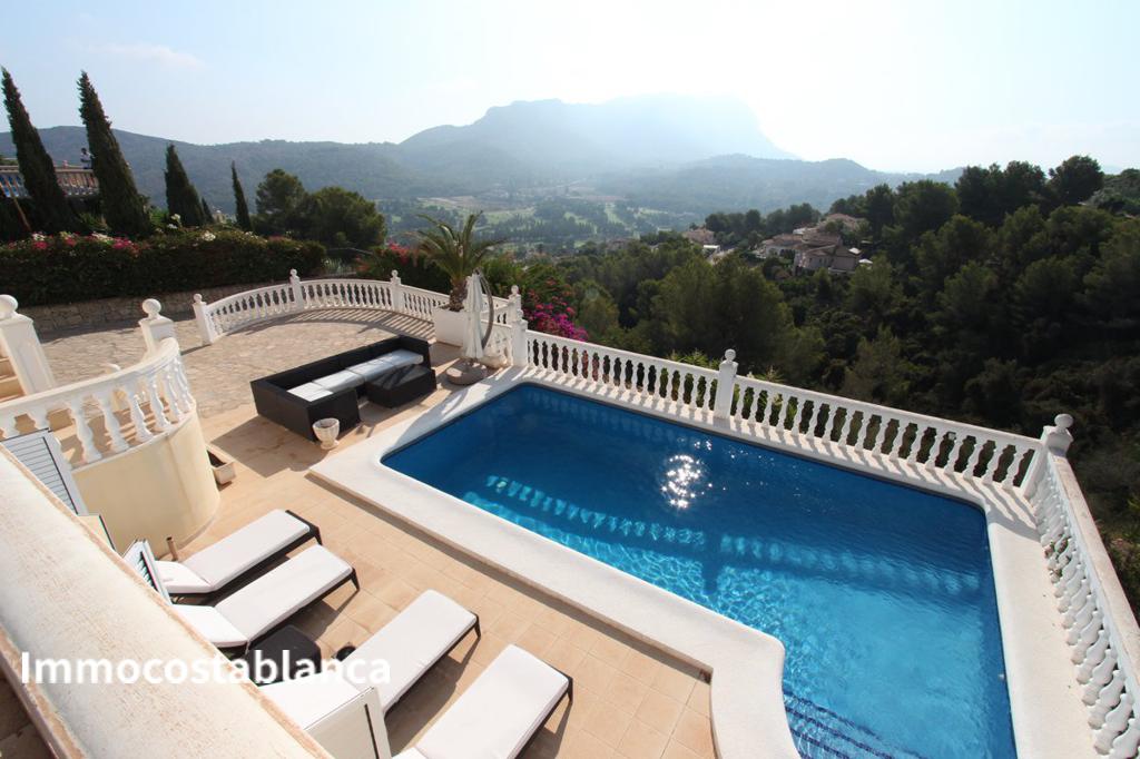 Detached house in Denia, 450 m², 1,450,000 €, photo 1, listing 64880728