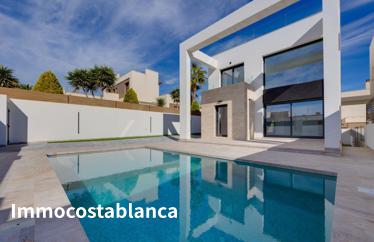 Apartment in Torrevieja, 238 m²