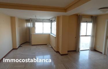 4 room apartment in Alicante, 130 m²