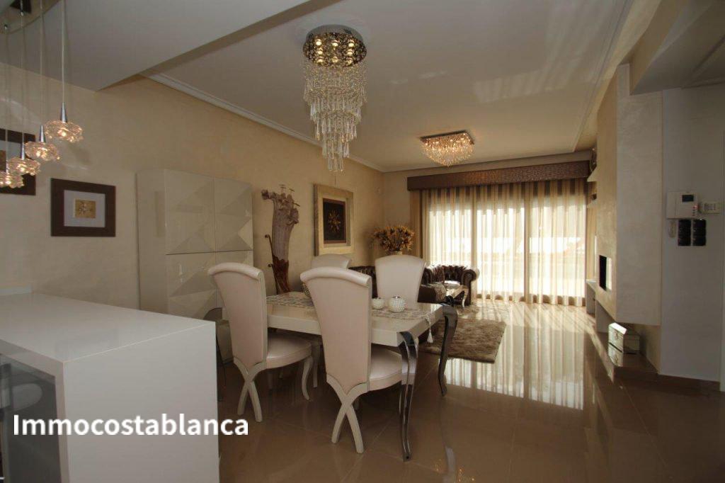 Villa in San Miguel de Salinas, 535,000 €, photo 1, listing 7364016