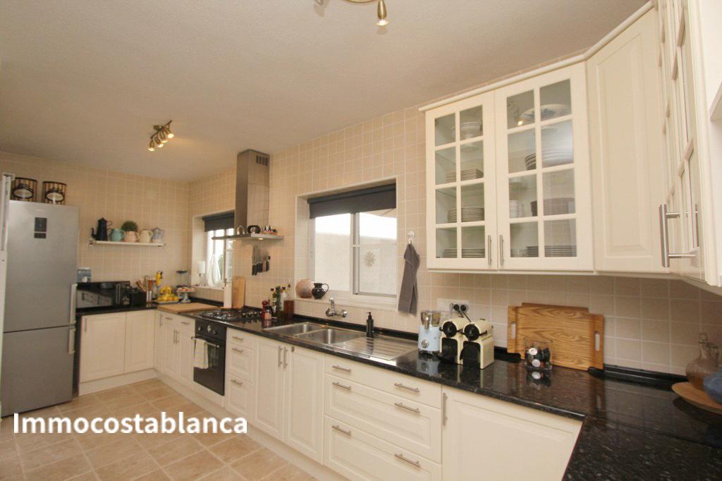 Apartment in Alicante, 256 m², 319,000 €, photo 4, listing 7958416