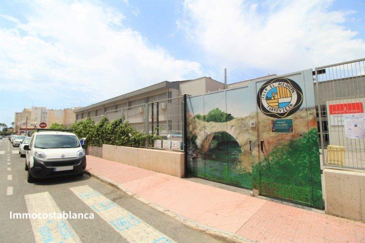 Apartment in Torrevieja, 78,000 €, photo 3, listing 42819848