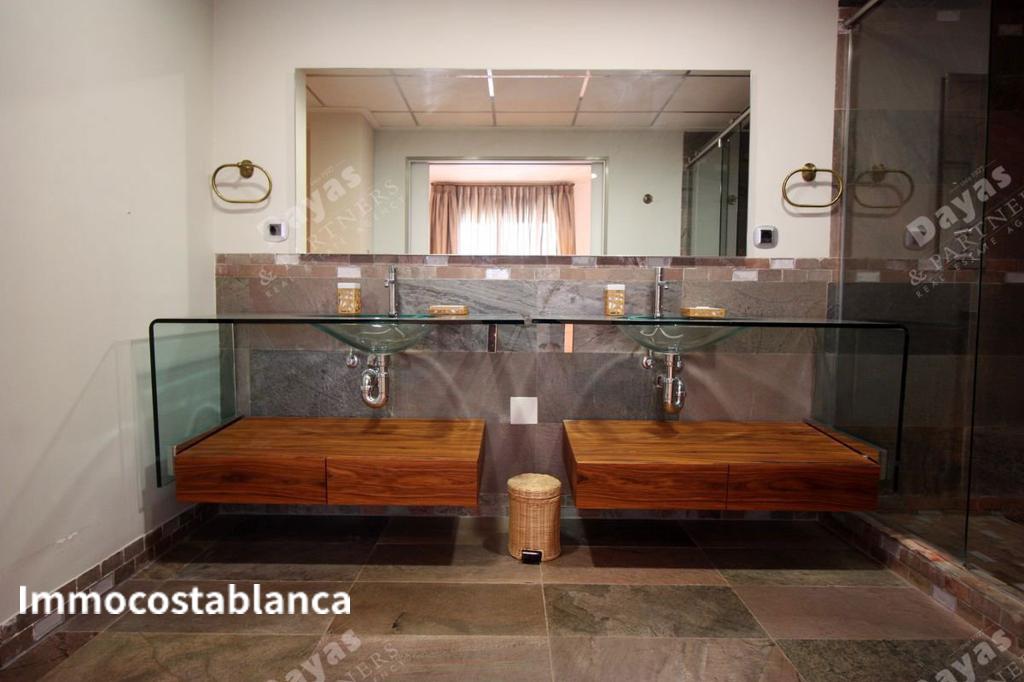 Townhome in Guardamar del Segura, 506 m², 1,250,000 €, photo 2, listing 66575456