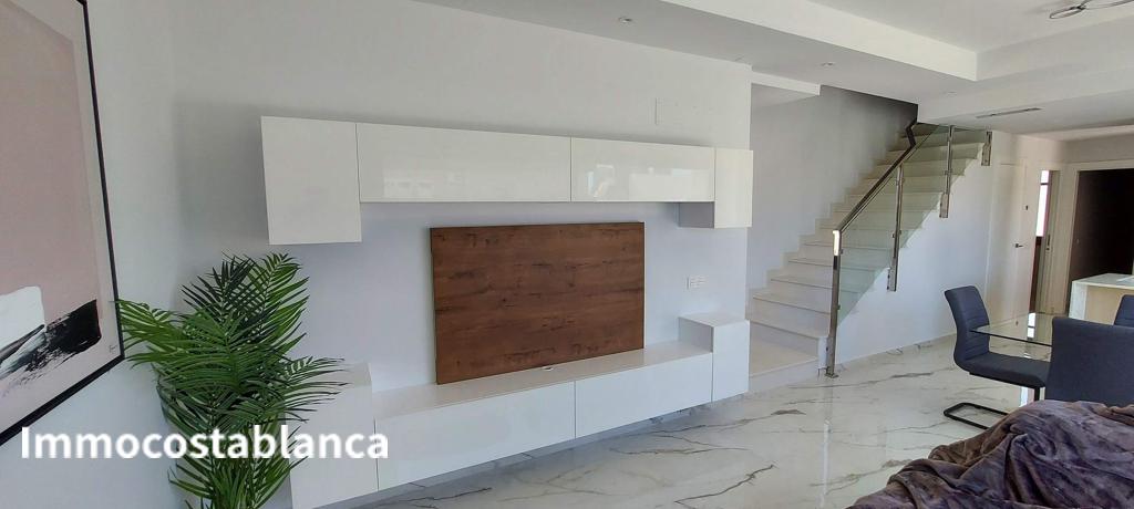 Villa in Torrevieja, 120 m², 589,000 €, photo 1, listing 16092176