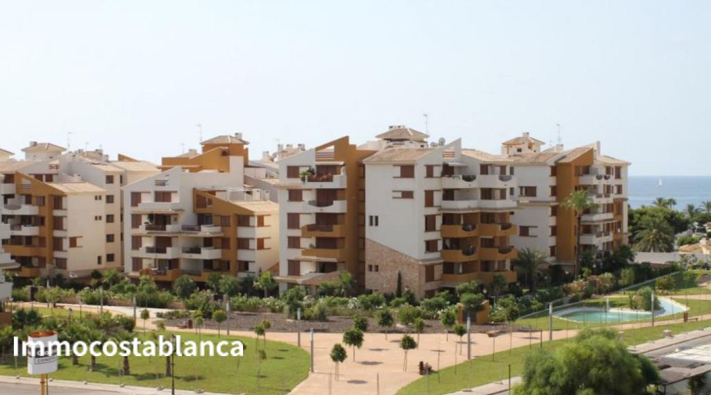 Apartment in Torrevieja, 94 m², 230,000 €, photo 1, listing 14662168